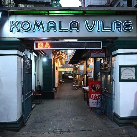 Hotel Komala Vilas 콜카타 외부 사진
