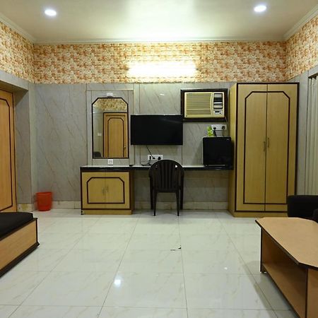 Hotel Komala Vilas 콜카타 외부 사진