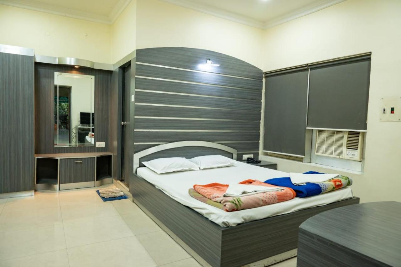 Hotel Komala Vilas 콜카타 외부 사진