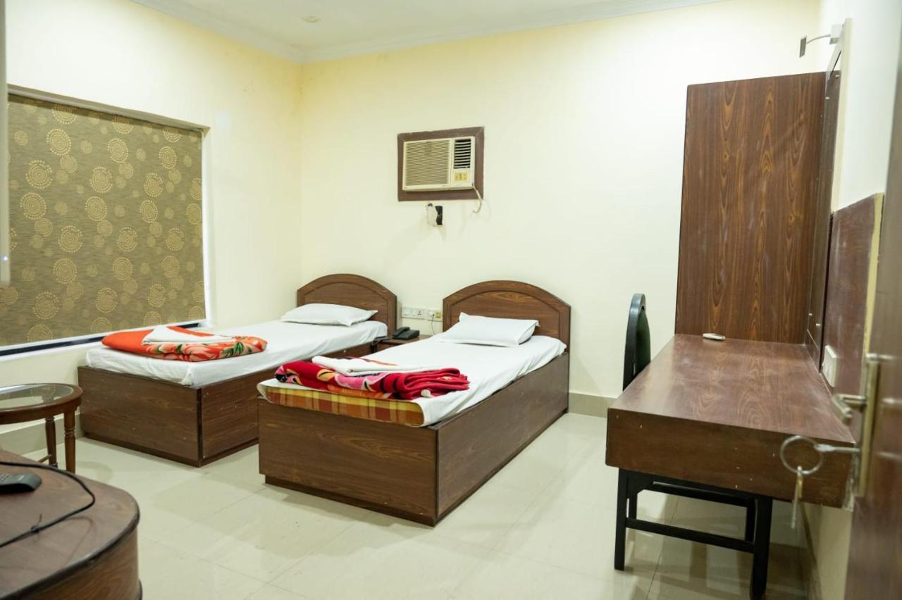 Hotel Komala Vilas 콜카타 외부 사진