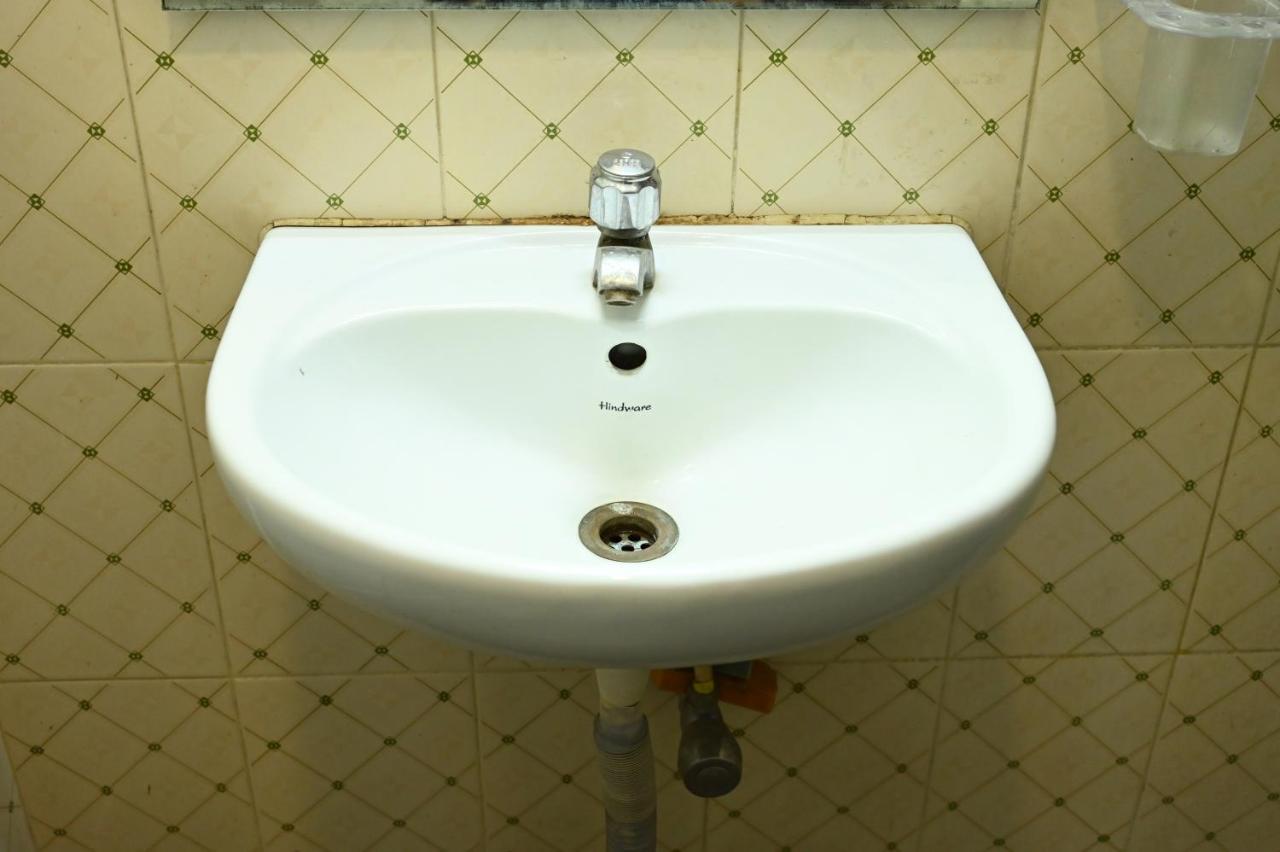 Hotel Komala Vilas 콜카타 외부 사진